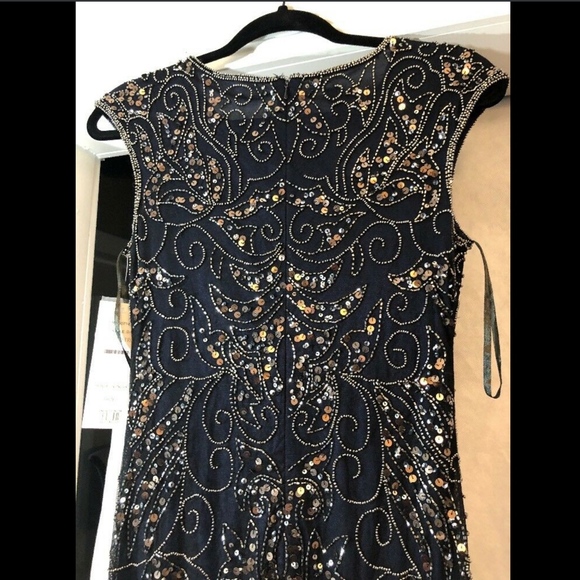 NWT Pisarro Nights Mermaid Gown in Mercury‎ Black-Blue [SZ 2 ] - Picture 5 of 11